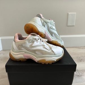 Ash
Addict chunky sneakers

Size
38 IT